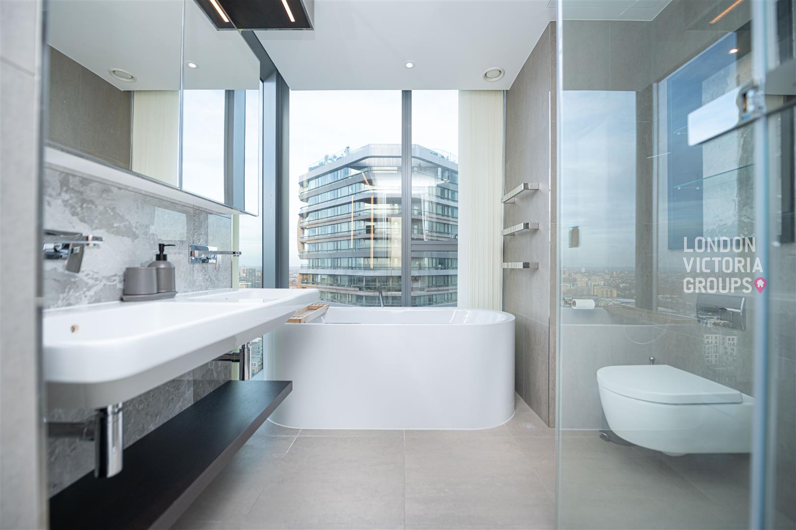 Carrara Tower, 1 Bollinder Place, London